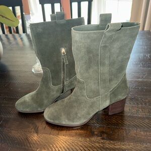 Violet & Red Green Suede Heeled Boots NWT